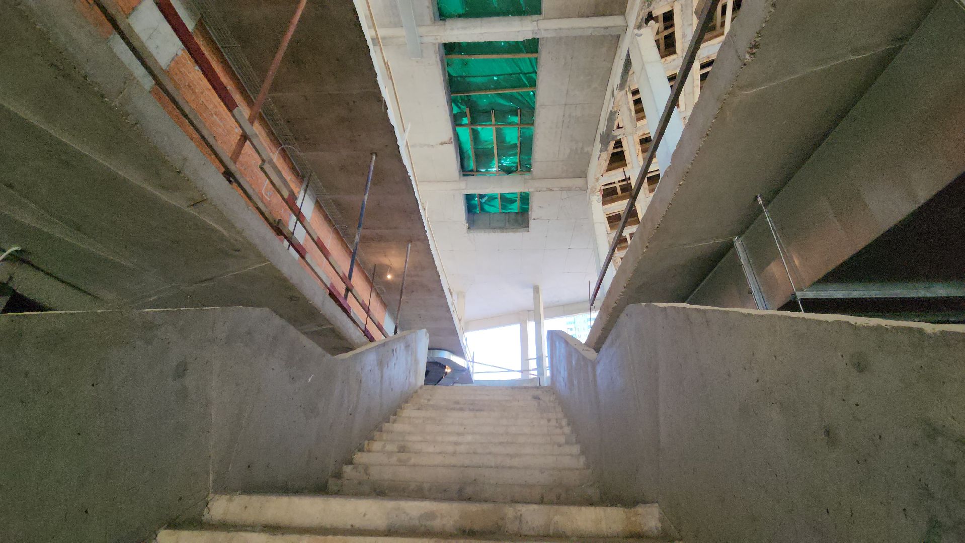 вертикалки, красногорск, строители, школа, изумрудные холмы,