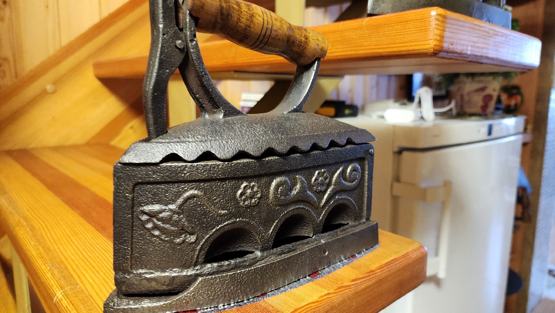 руза, история утюга, утюжатник, рузский муниципальный округ, частная коллекция,