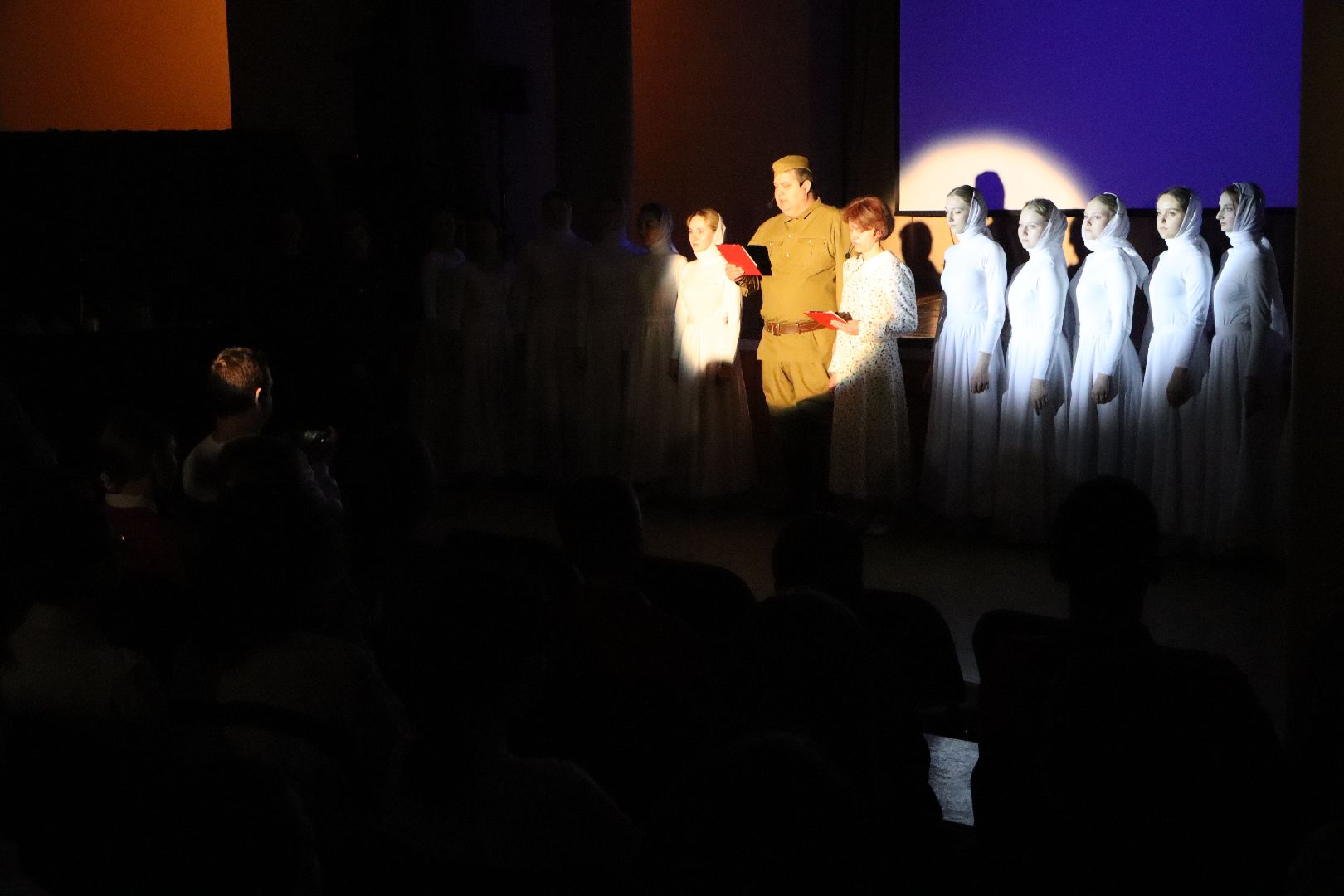 серебряные пруды, школа чуйкова, культура, дети, патриотизм, великая отечественная война, спектакль,