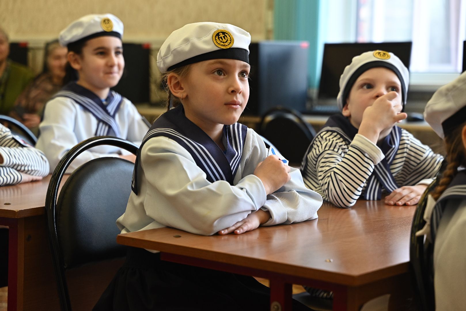 зарничка, лыткарино, общество дети, образование, вертикалки,