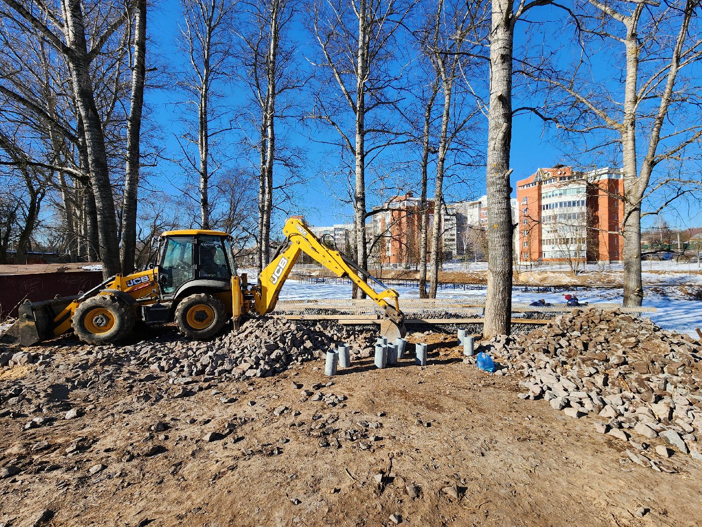 Чехов, улица Береговая, набережная реки Теребенка, благоустройство, обновление, реконструкция, подпорные стенки, габионы, укрепление откосов и склонов, госпрограмма московской области, формирование комфортной городской среды, нацпроект жилье и городская среда, вертикалки,