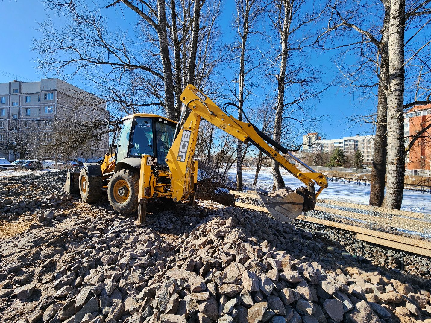 Чехов, улица Береговая, набережная реки Теребенка, благоустройство, обновление, реконструкция, подпорные стенки, габионы, укрепление откосов и склонов, госпрограмма московской области, формирование комфортной городской среды, нацпроект жилье и городская среда, вертикалки,