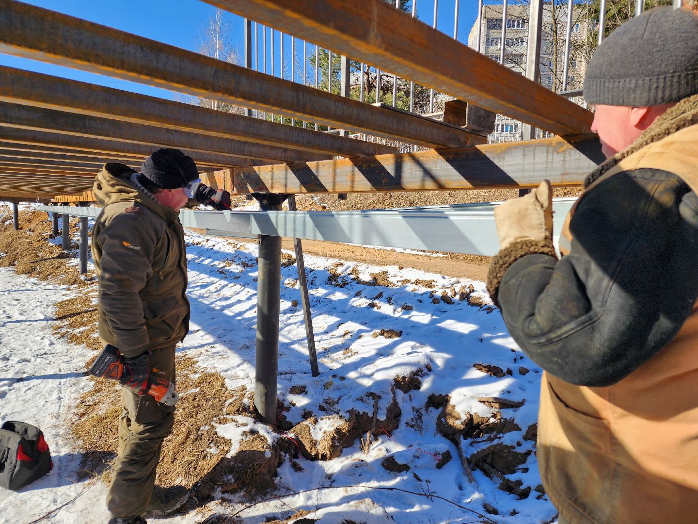 Чехов, улица Береговая, набережная реки Теребенка, благоустройство, обновление, прокладка сетей электроснабжения, инженерные коммуникации, наружное освещение, закладные под электрический кабель, госпрограмма московской области, формирование комфортной городской среды,