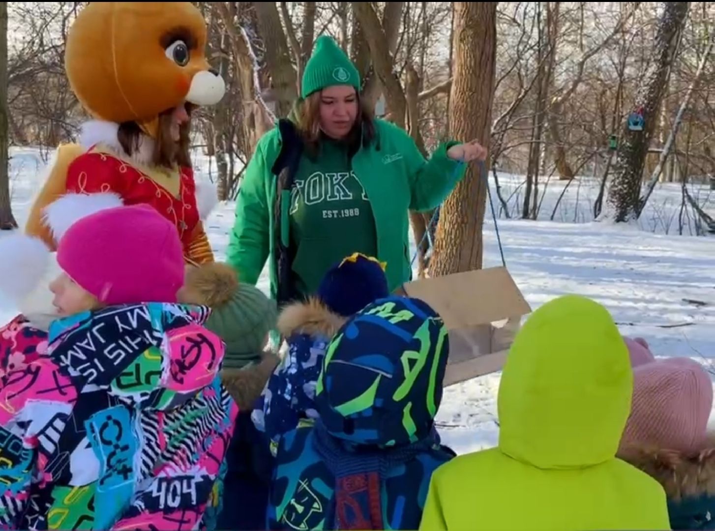 долгопрудный, парк на молодежной, Кормушки для белок, мыльные пузыри, аниматоры, вертикалки,