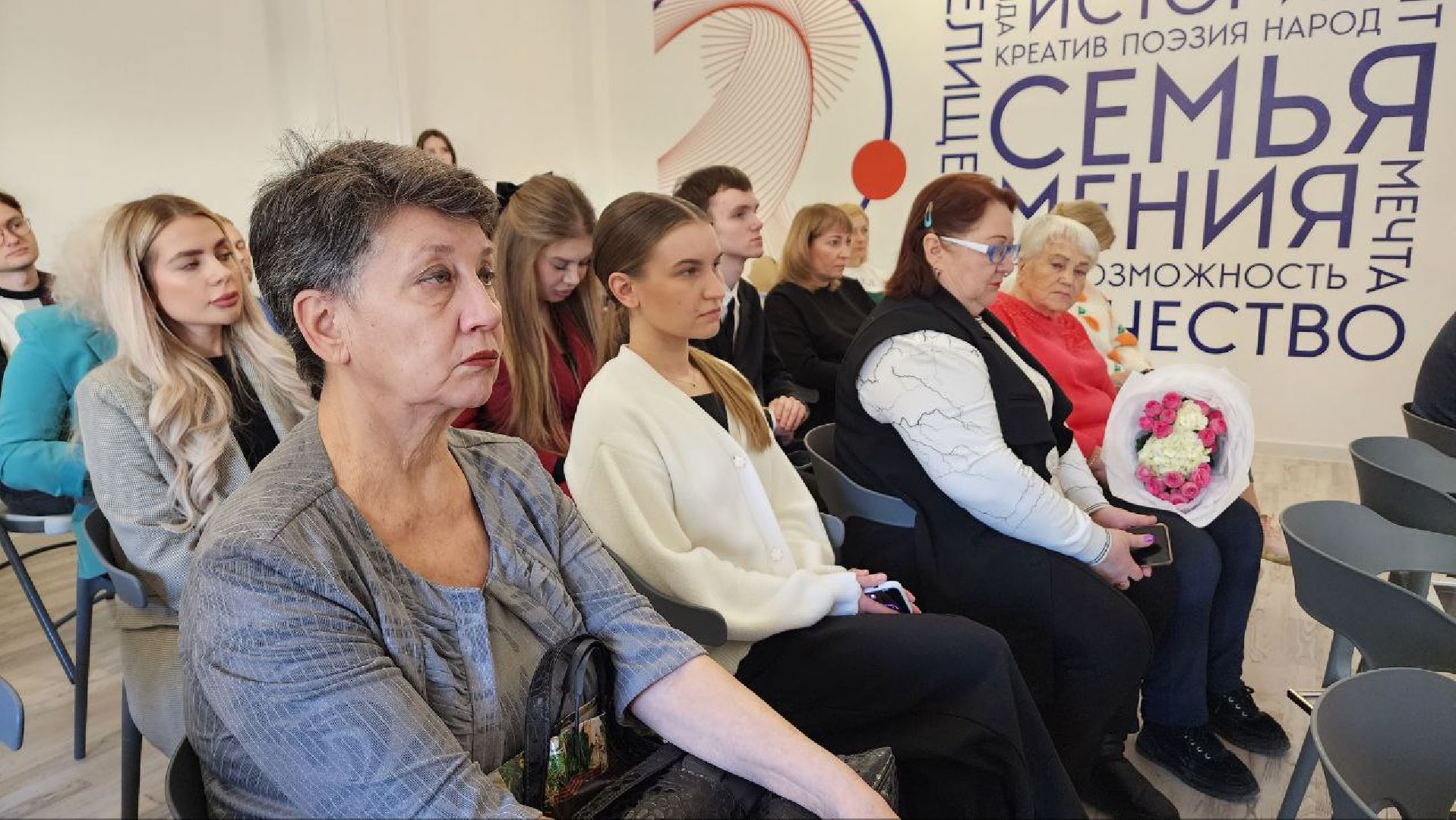 Дмитров, Волонтеры, Госдума, вертикалки,