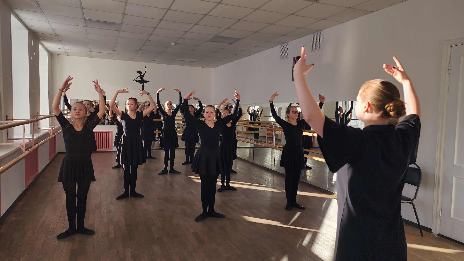 дом культуры, истра, культура, вертикалки,