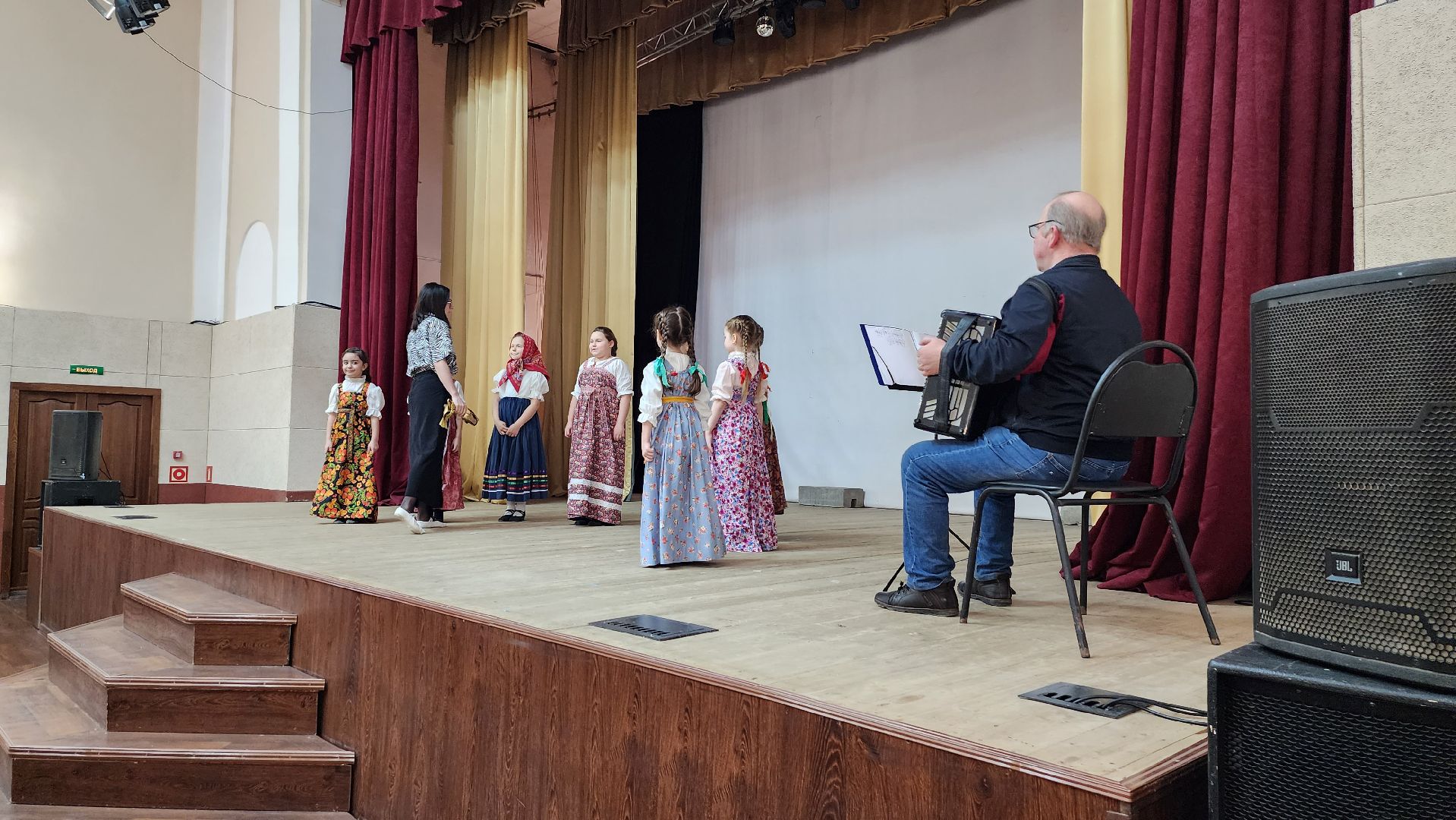 дом культуры, истра, культура, вертикалки,