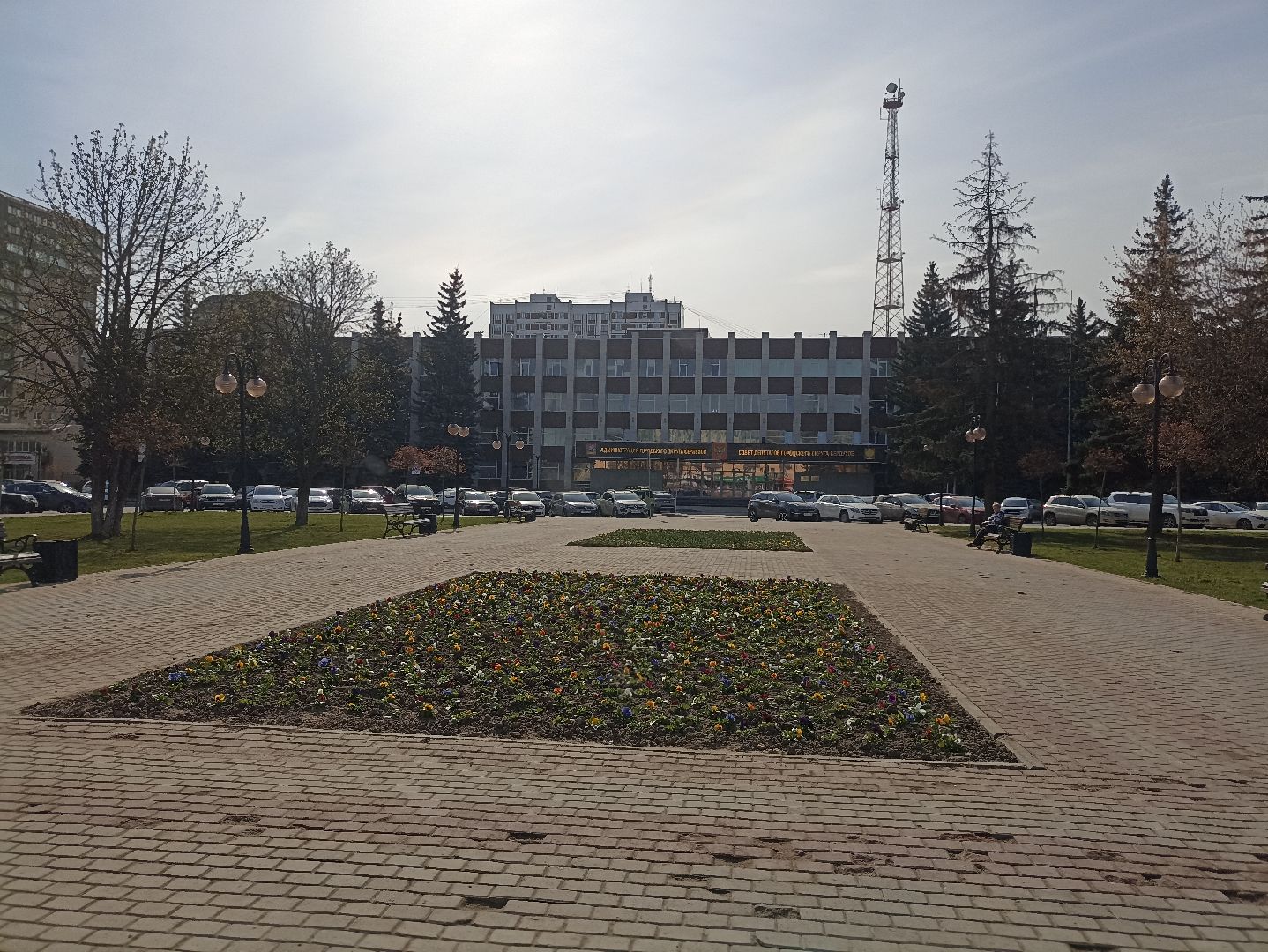 Серпухов, Подмосковье, фонтан, цветы, виола