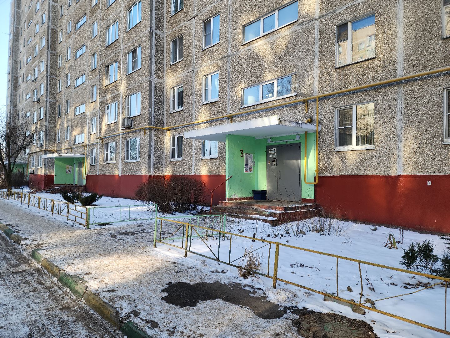 Подольск, Выездная администрация, придомовая территория, вертикалки,