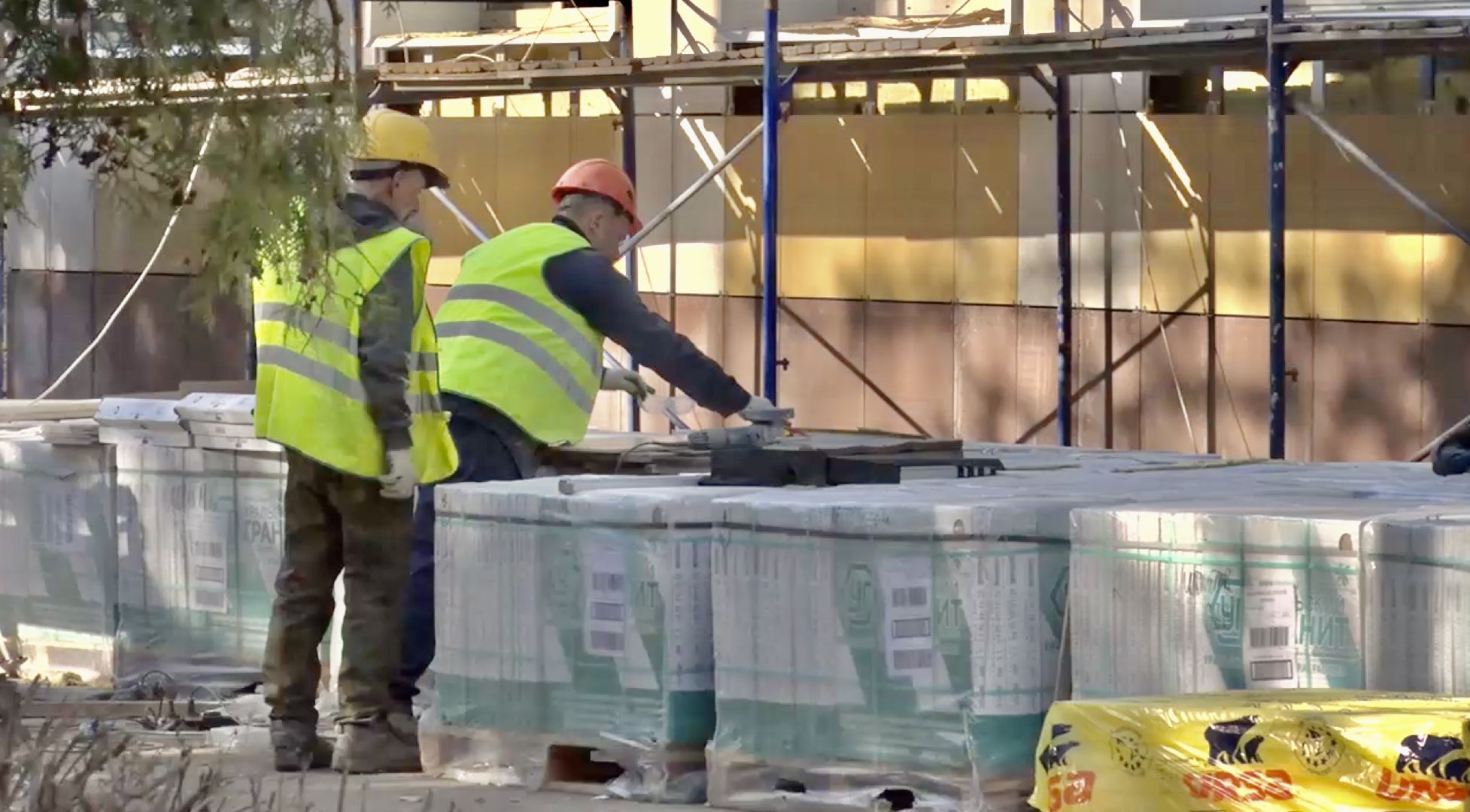 Клин, люди, строительство, образование