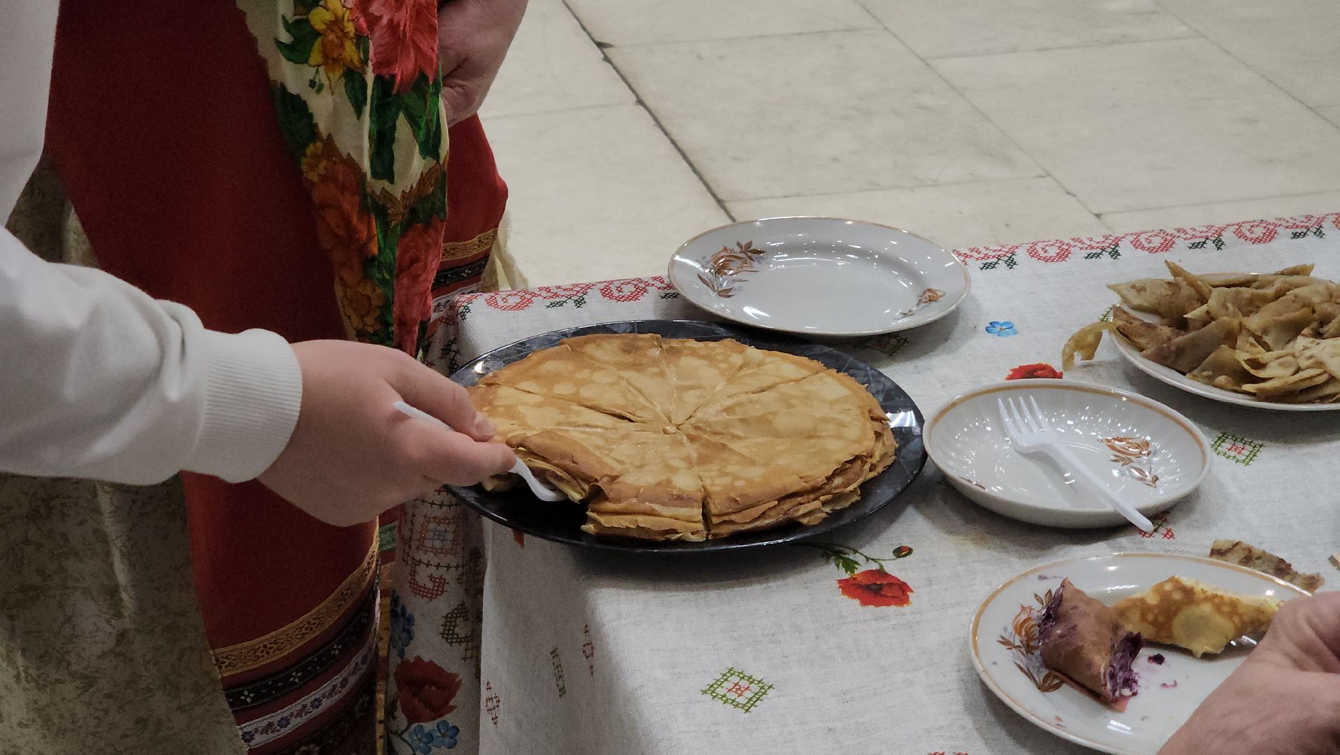 Масленица, конкурс блинов, Лобня, вертикалки,