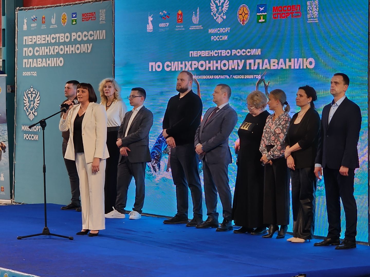 Чехов, дворец спорта Олимпийский, первенство России, синхронное плавание, юноши и девушки 13-16 лет, соревнования, состязания, торжественное открытие, соло, дуэты, группы,