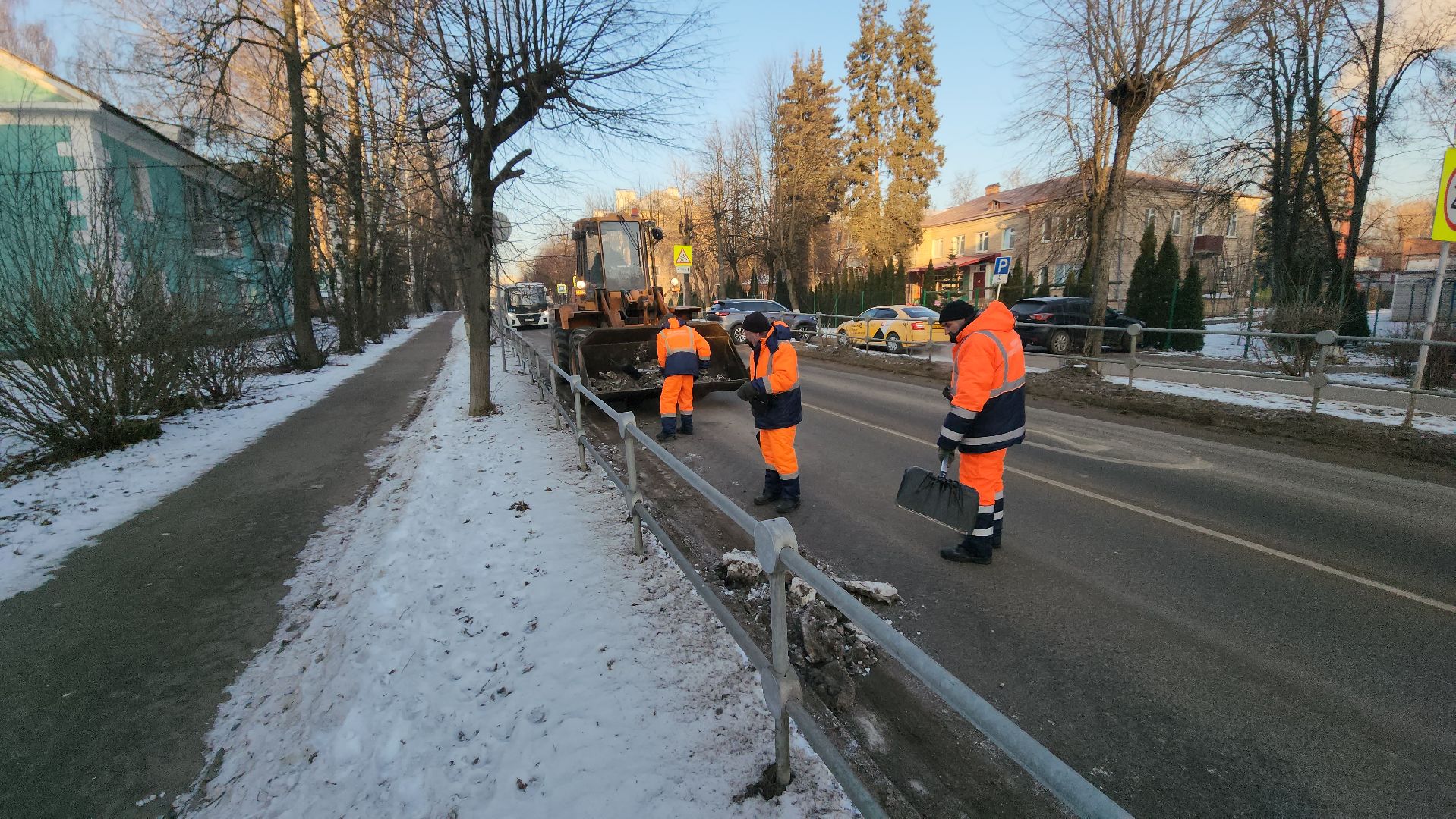 серпухов, улица физкультурная, микрорайон имени ногина, комбинат благоустройства, уборка дорог, вертикалки,