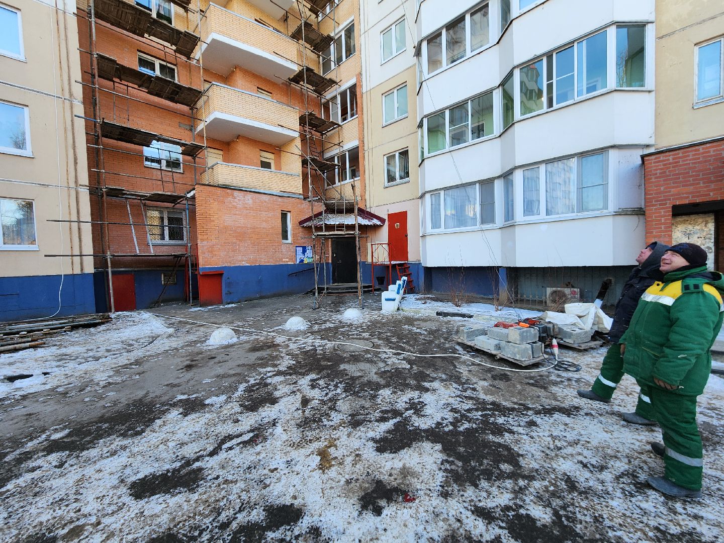 Чехов, улица Дружбы 1а, жилой дом, капитальный ремонт фасада, реконструкция фасада, обновление наружных стен, фонд капитального ремонта мо, несущая способность фасада, теплоизоляция, гидроизоляция, вертикалки,