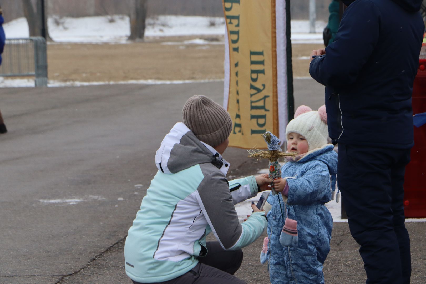 масленица, чучело, серебряные пруды, парк серебряный, масленичные гуляния,