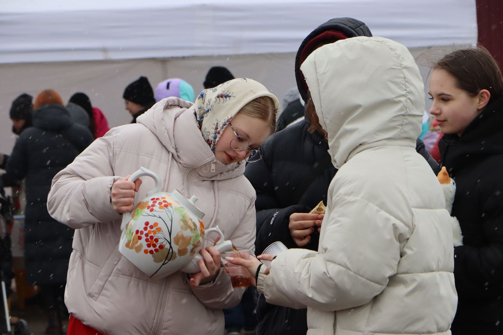 масленица, чучело, серебряные пруды, парк серебряный, масленичные гуляния,