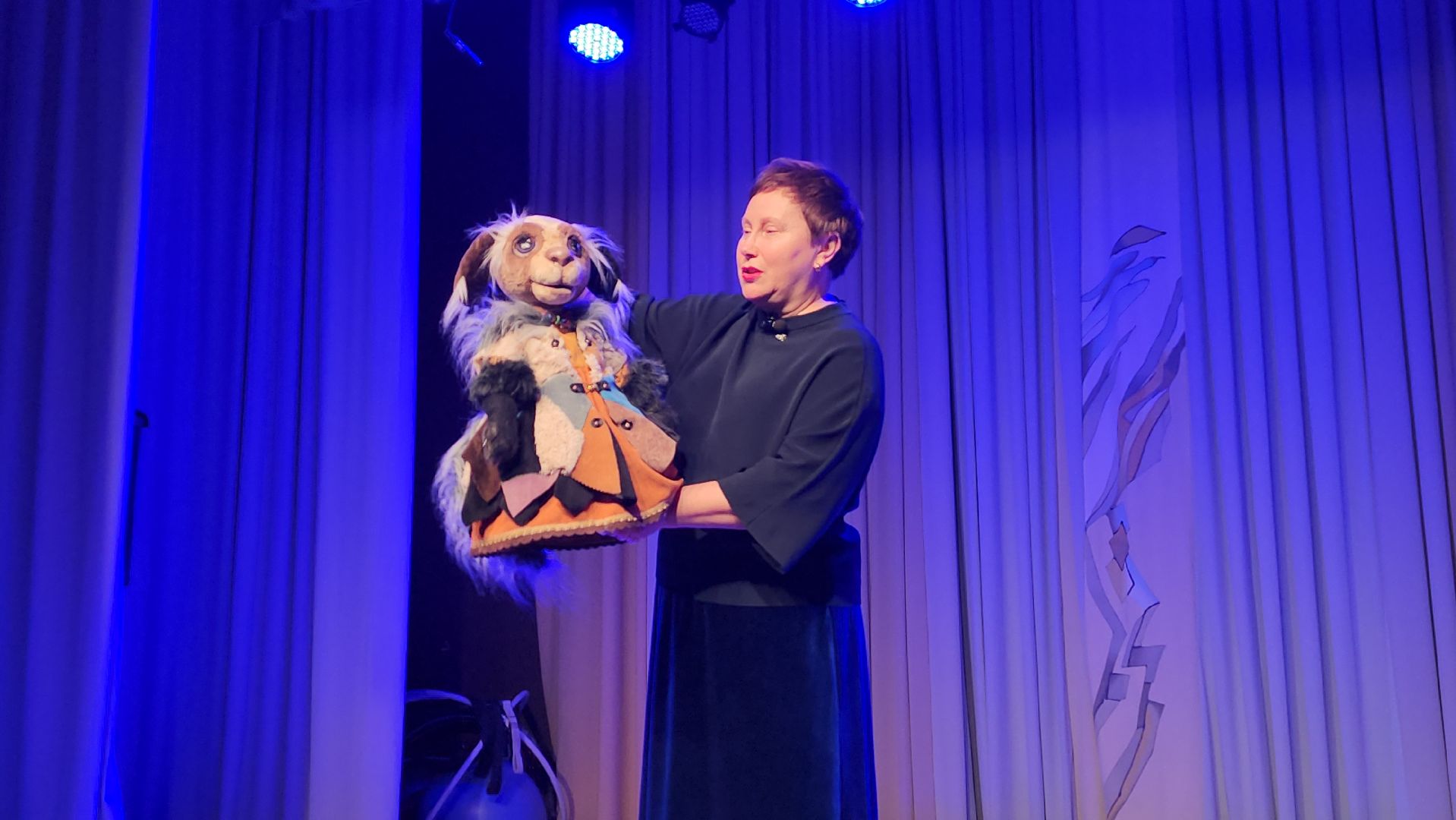 вертикалки, театр забияки, женщина, 8 марта,