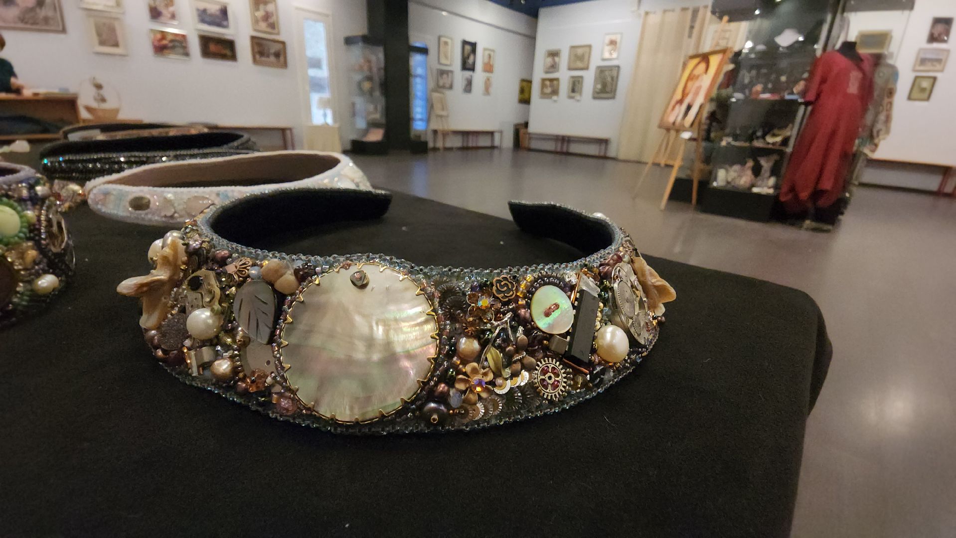 вертикалки, женщины, 8 марта, бисер,