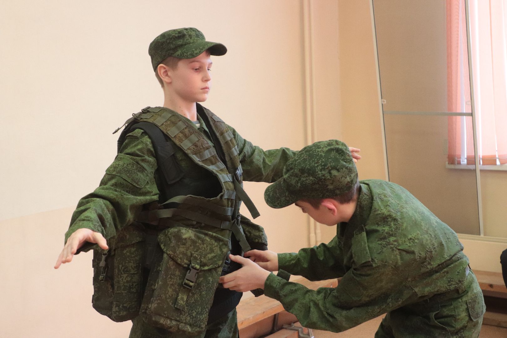 образование, лыткарино, военно-патриотические соревнования, щит и меч, вертикалки,