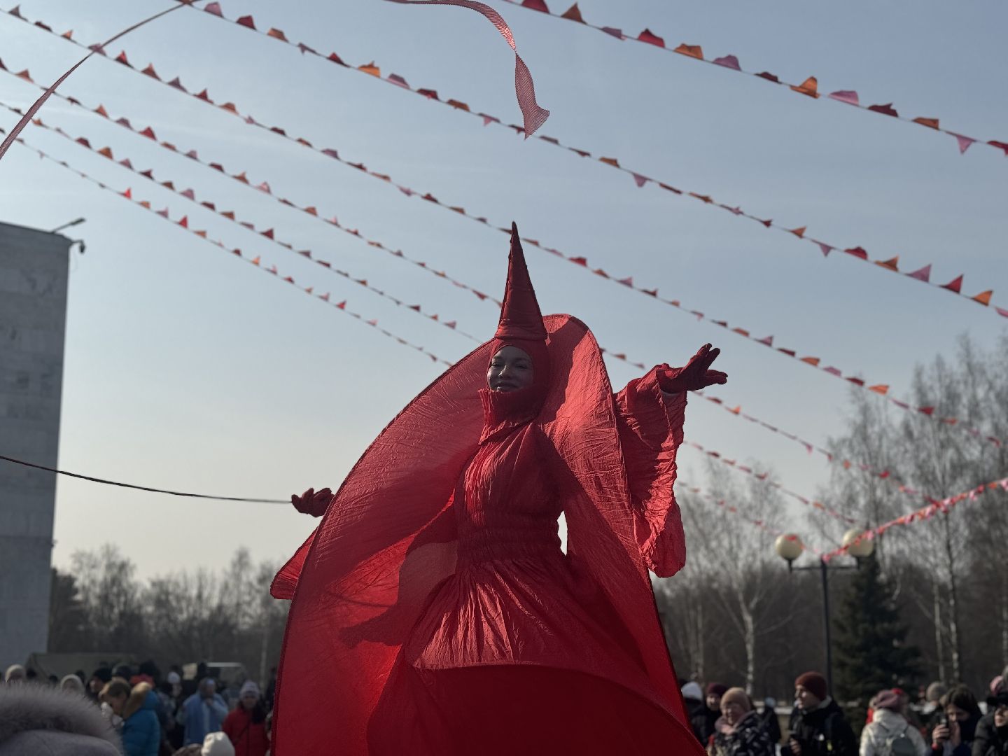 Арт-Масленица, Самое высокое чучело России, Масленичный фестиваль, масленичные гуляния, музей заповедник горки ленинские,