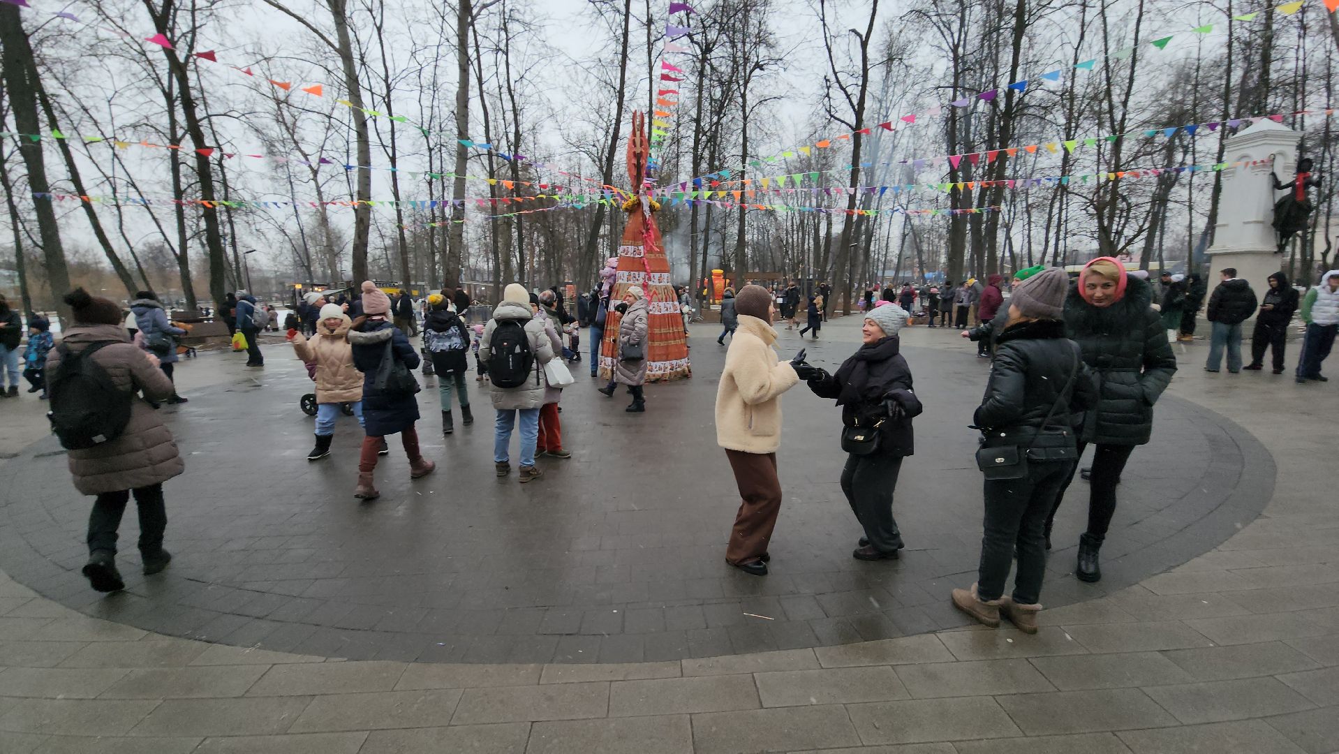 серпухов, парк имени олега степанова, проводы русской зимы, масленица, прощеное воскресенье, вертикалки