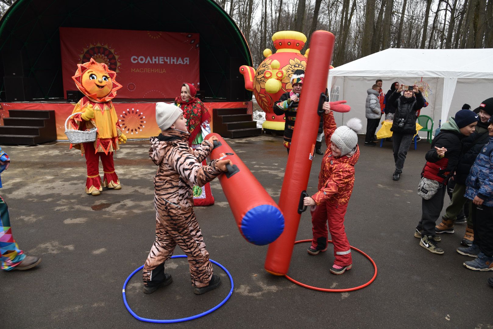 лотошино, лотошинский парк, масленица, праздник,