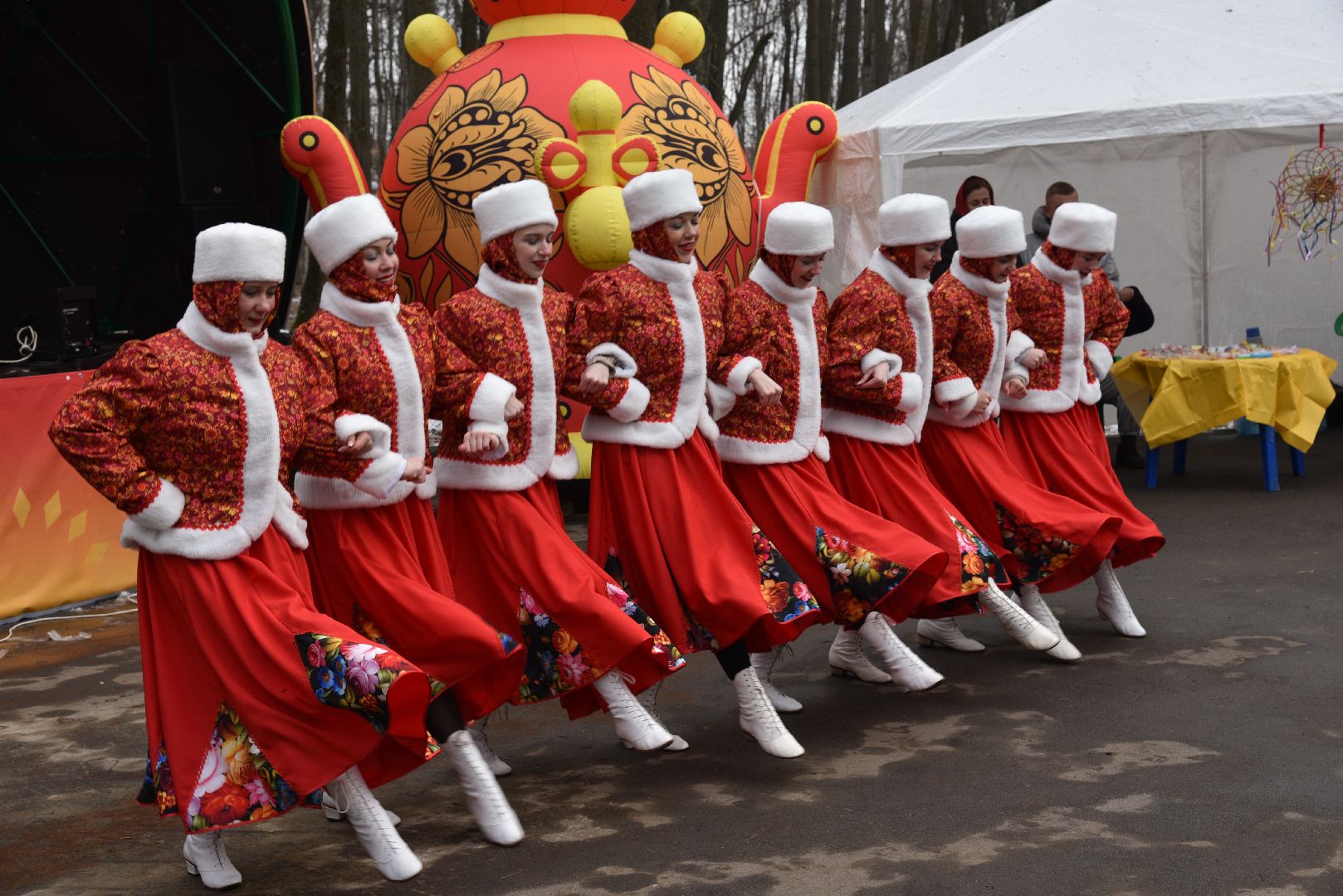 лотошино, лотошинский парк, масленица, праздник,