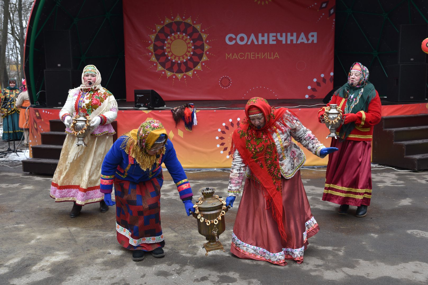 лотошино, лотошинский парк, масленица, праздник,