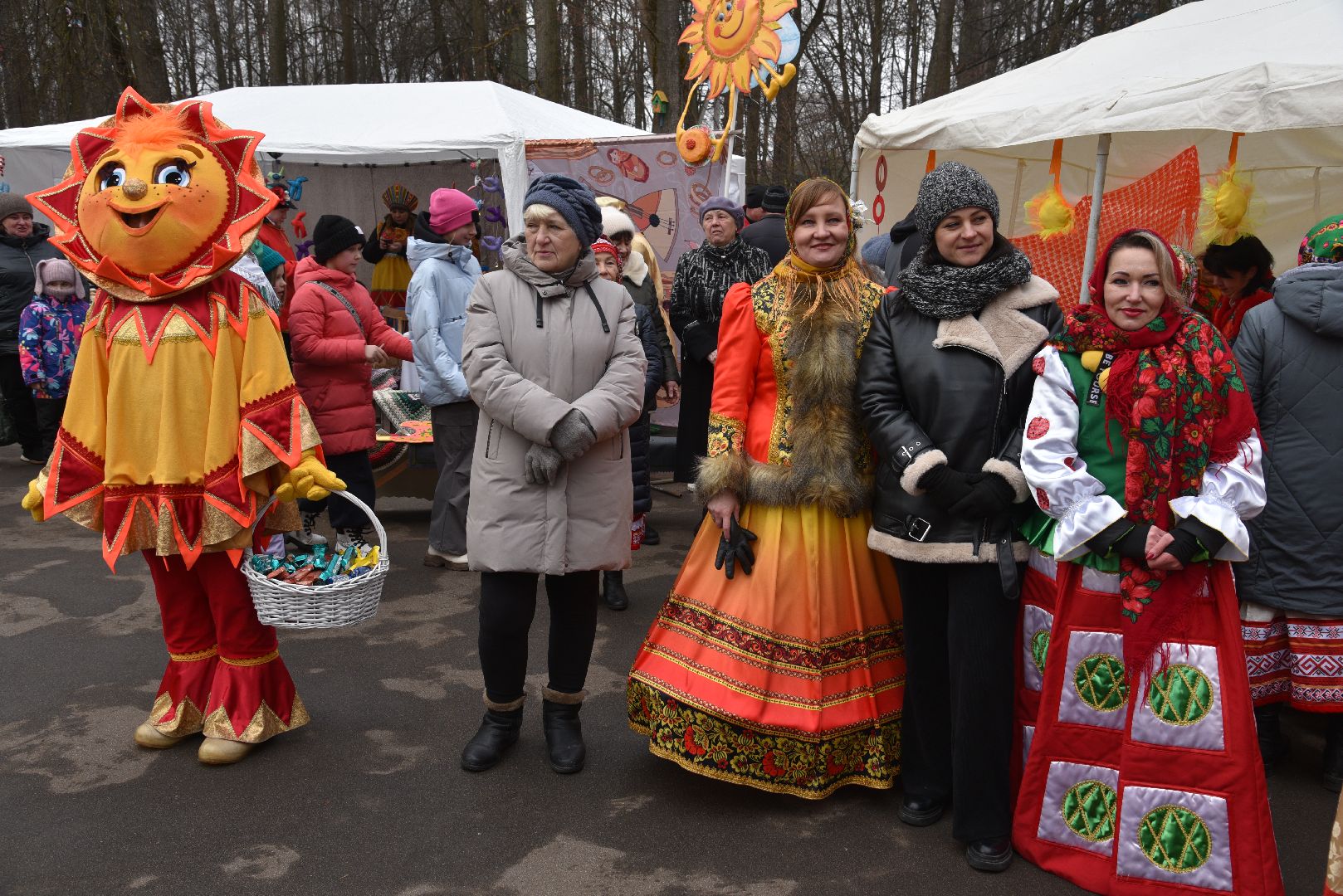 лотошино, лотошинский парк, масленица, праздник,