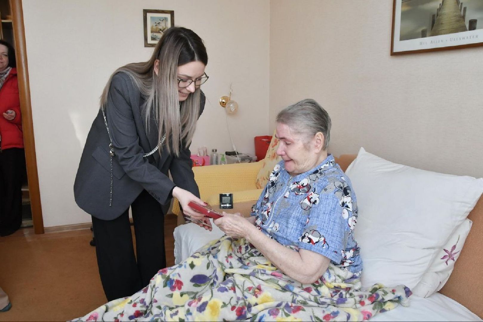 вертикалки, вручение медали, 80 лет Победы, Великая Отечественная война, юбилей победы,власиха юбилей победы,