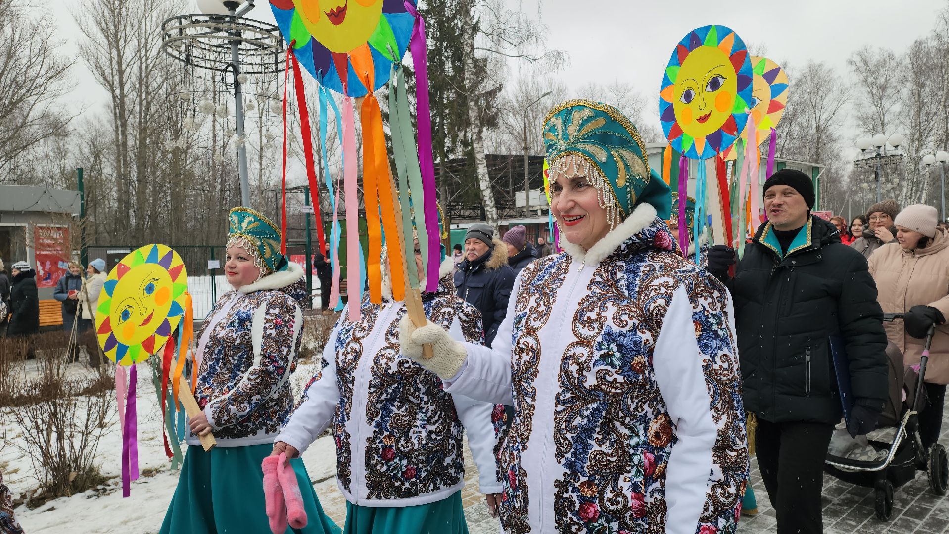 кашира, парк, масленица, концерт, вертикалки, костюмы,