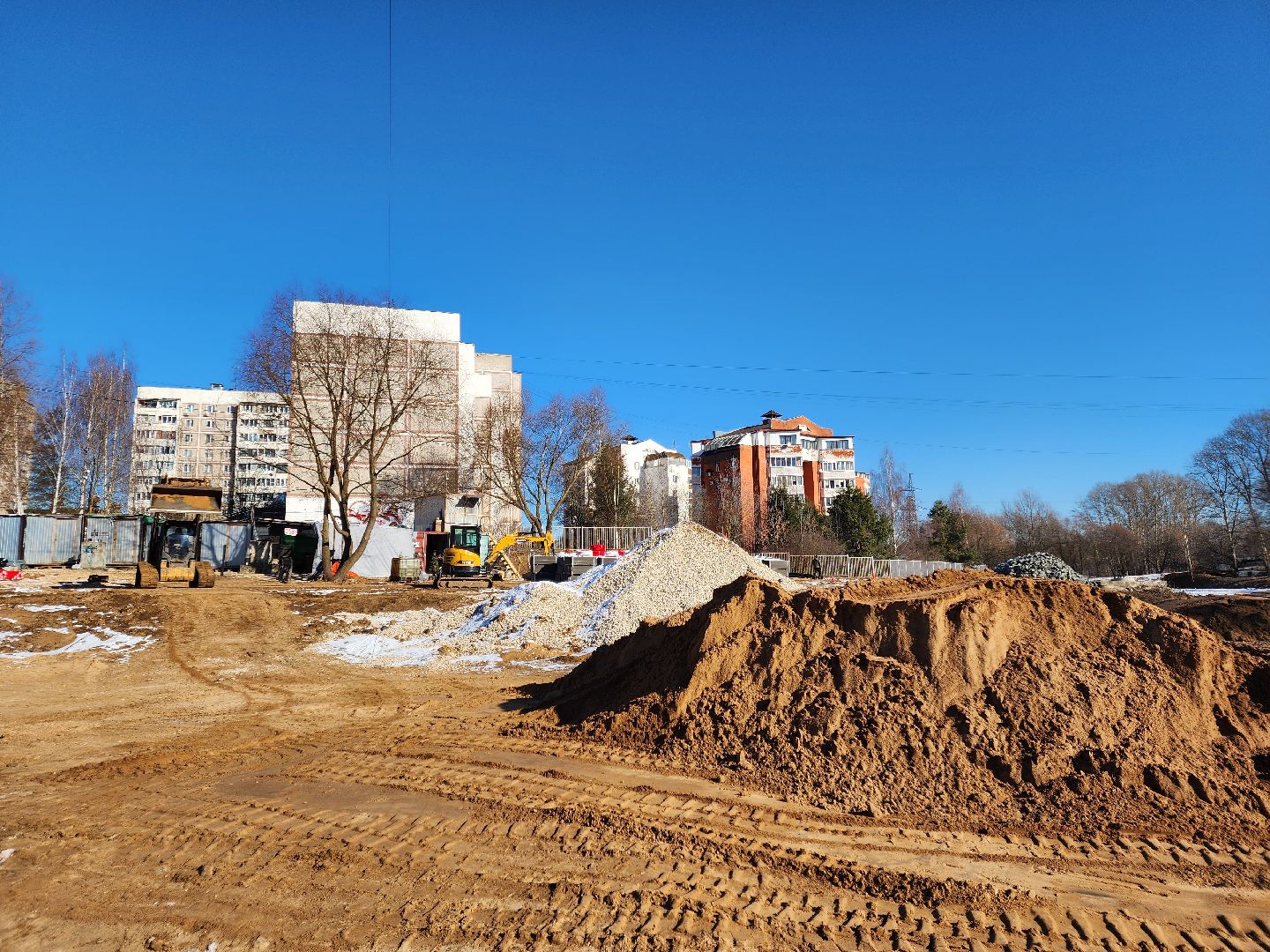 Чехов, улица Береговая, набережная реки Теребенка, благоустройство, обновление, подготовка оснований, детские площадки, спортивные площадки, зоны отдыха, настольный теннис, место для выгула собак, смотровые площадки, строительство, госпрограмма московской области, формирование комфортной городской среды, вертикалки,