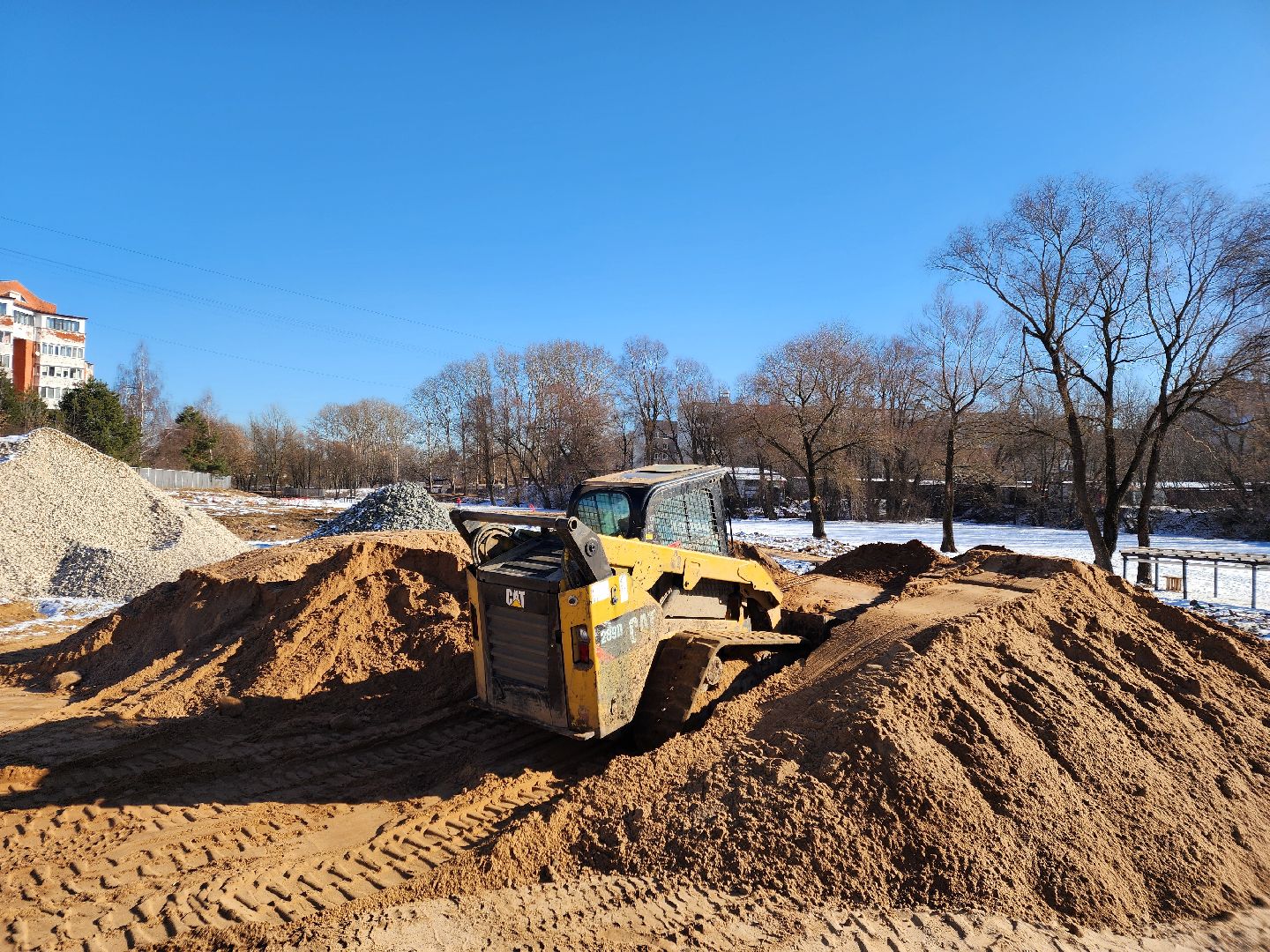 Чехов, улица Береговая, набережная реки Теребенка, благоустройство, обновление, подготовка оснований, детские площадки, спортивные площадки, зоны отдыха, настольный теннис, место для выгула собак, смотровые площадки, строительство, госпрограмма московской области, формирование комфортной городской среды, вертикалки,