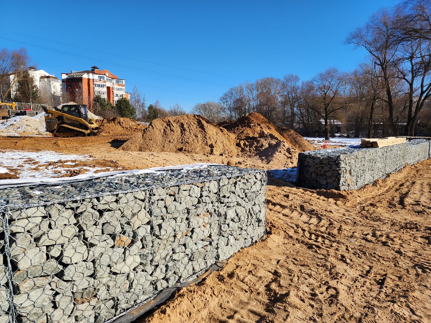 Чехов, улица Береговая, набережная реки Теребенка, благоустройство, обновление, подготовка оснований, детские площадки, спортивные площадки, зоны отдыха, настольный теннис, место для выгула собак, смотровые площадки, строительство, госпрограмма московской области, формирование комфортной городской среды, вертикалки,
