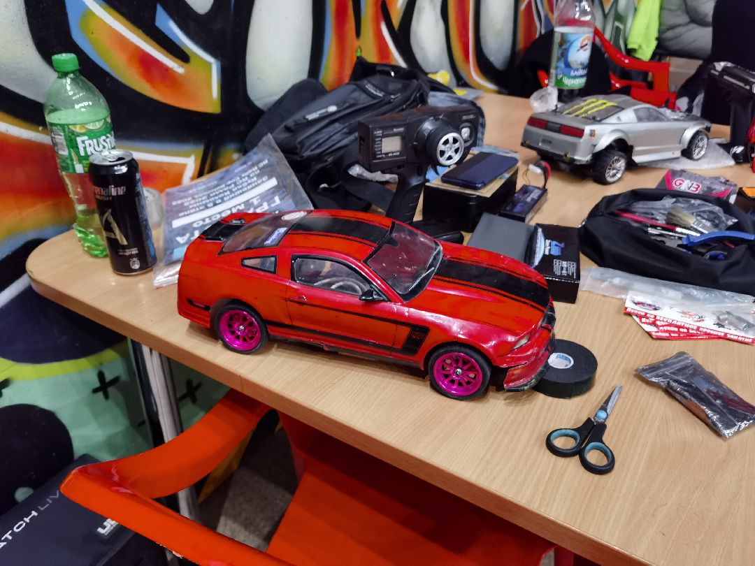 Коломна, общество