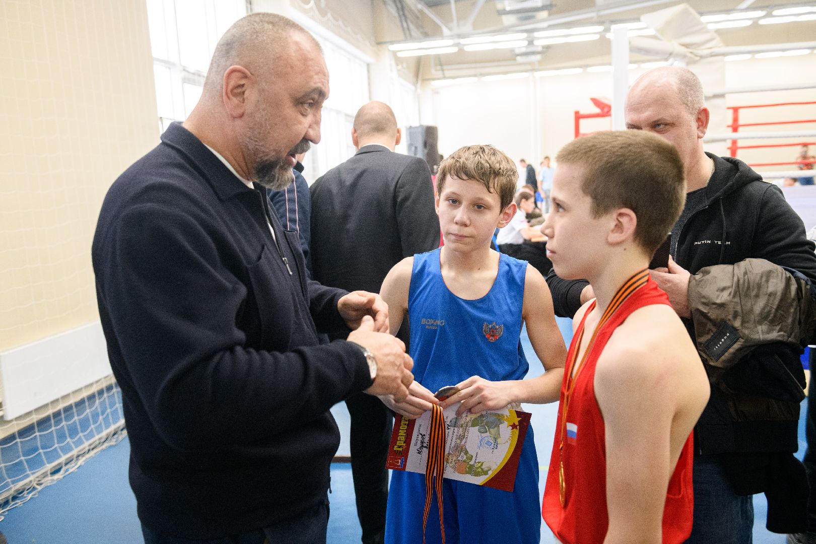 спорт, лыткарино, бокс, лебзяк, олимпийские чемпионы, вертикалки,