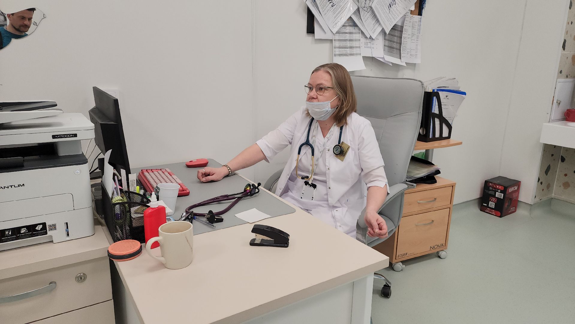 красногорск, дкц имени рошаля, женщина-врач, 8 марта,