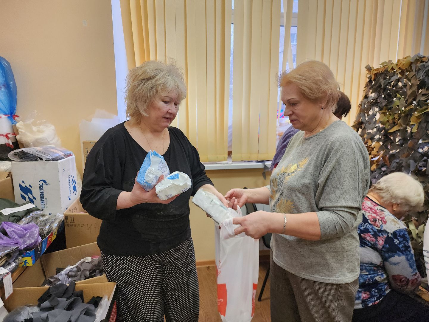 гуманитарная помощь, Истра, Отправка на фронт,