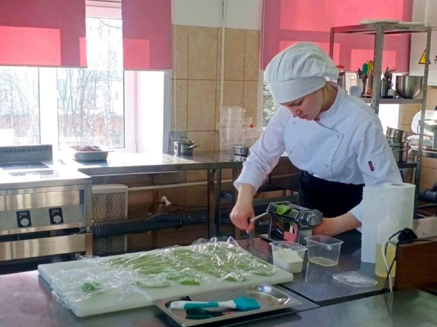 ногинск, образование, школа, центр образования, педагог, герой, всероссийский конкурс,