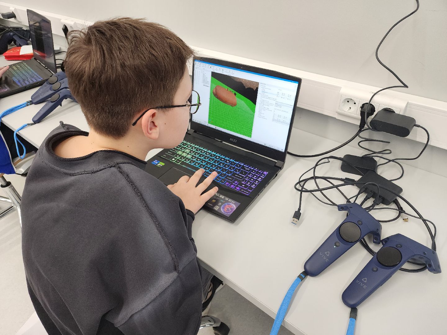 долгопрудный, технопарк физтех-лицея,3D-модель, VR-технологии, дети, кружки,