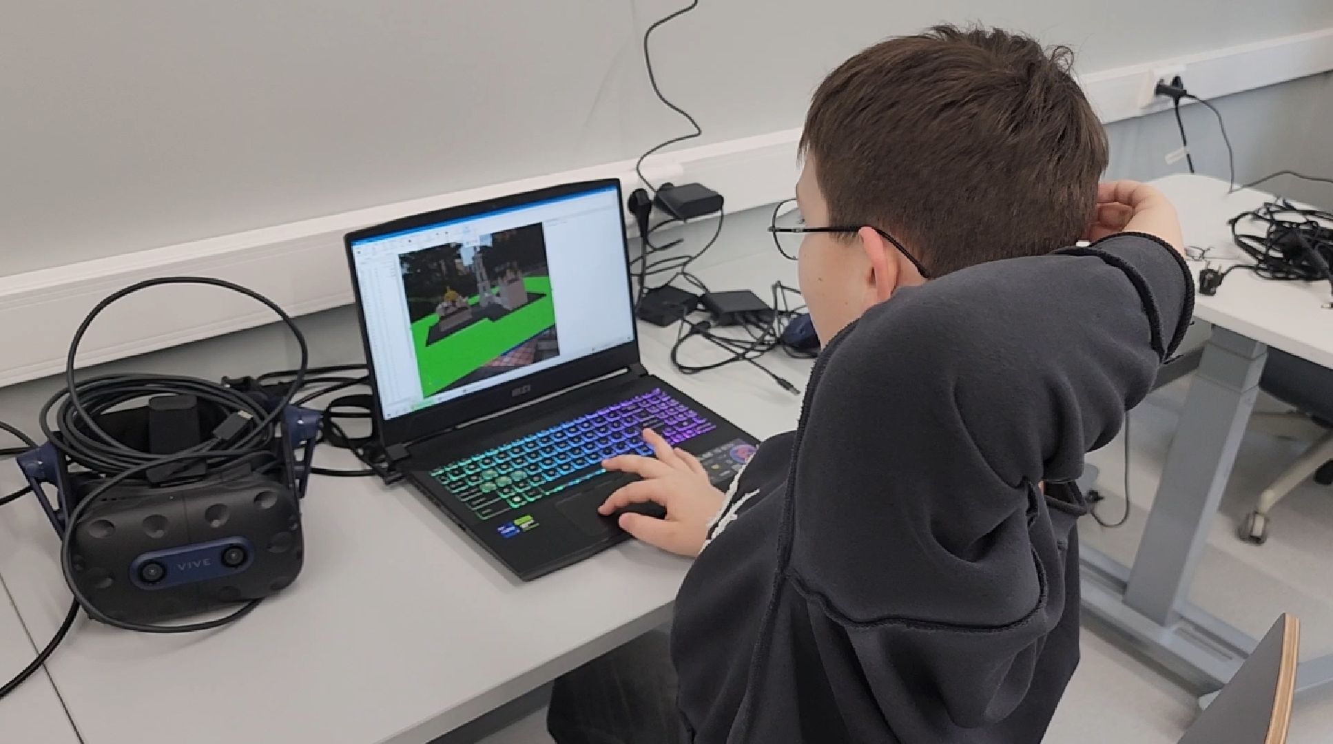 долгопрудный, технопарк физтех-лицея,3D-модель, VR-технологии, дети, кружки,