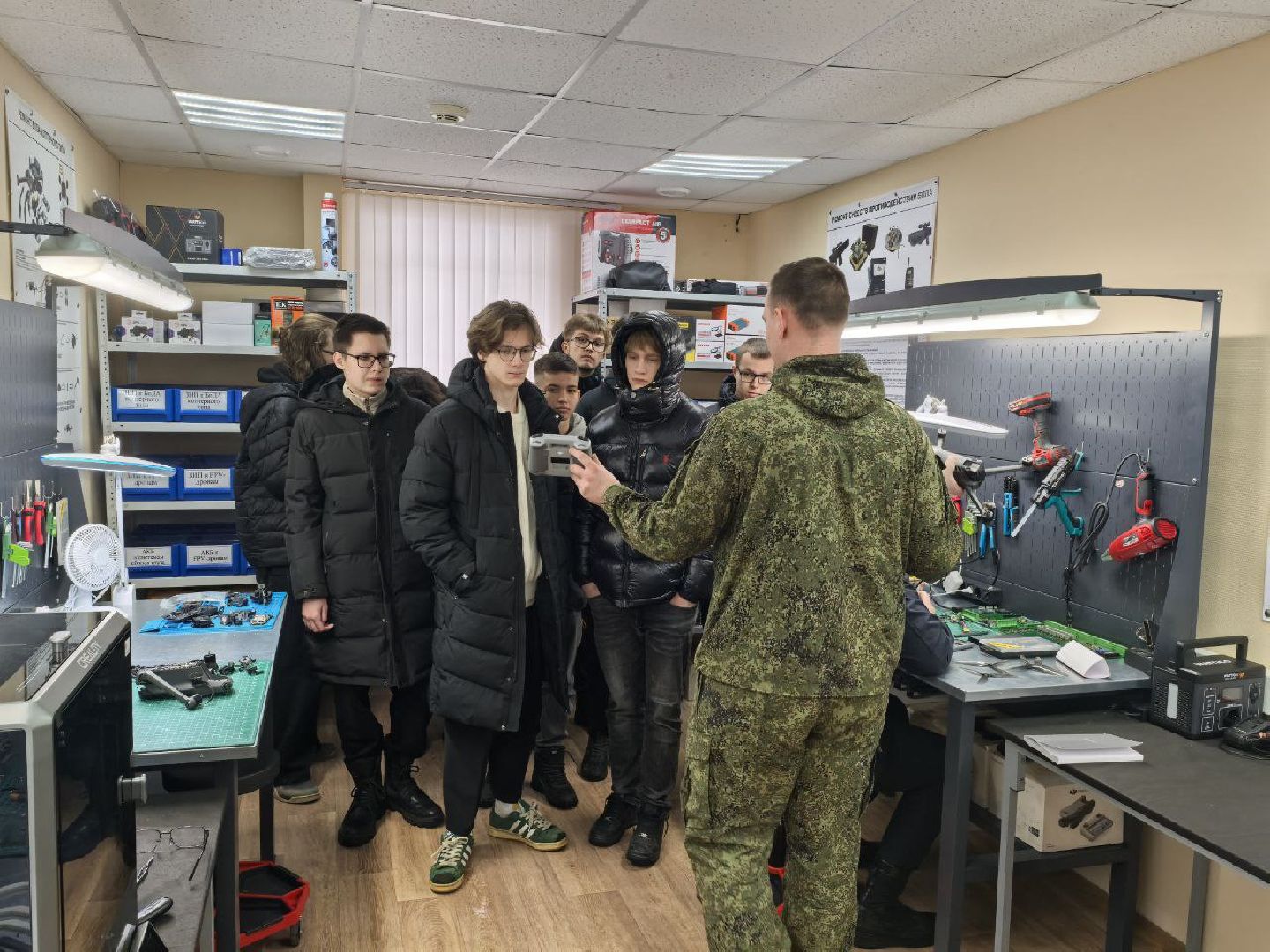 можайск, можайский муниципальный округ, подмосковье, военная часть, военный, день открытых дверей, школьники, профессия военного,