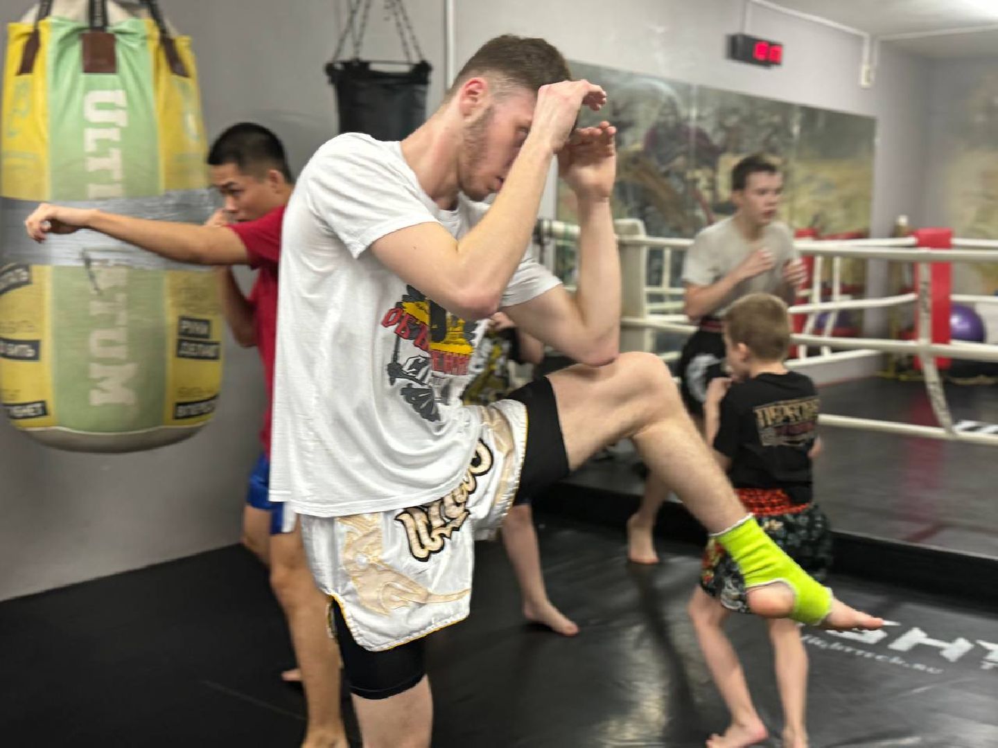 реутов, вертикалки, спорт, международные соревнования, кикбоксинг, победа,