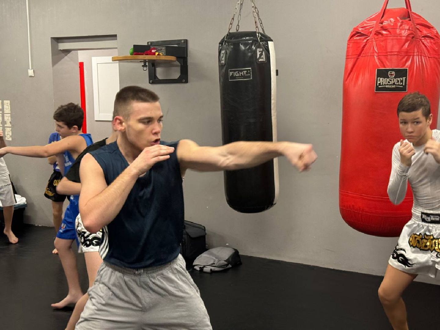 реутов, вертикалки, спорт, международные соревнования, кикбоксинг, победа,