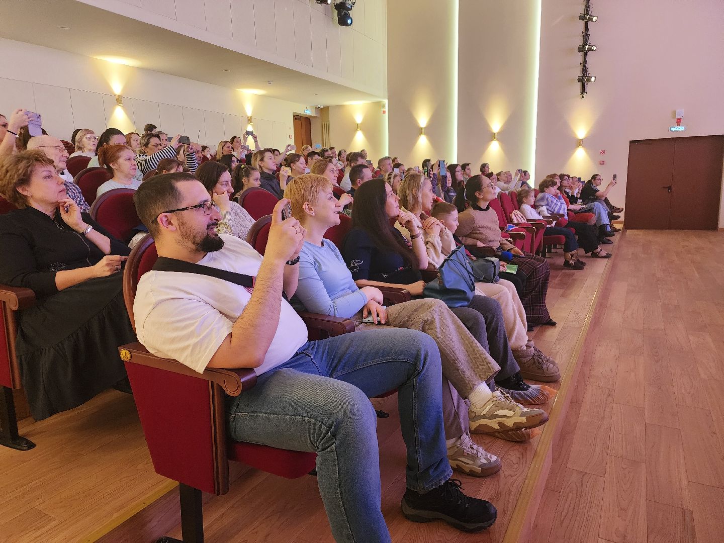 фрязино, дши, концерт, международный женский день,