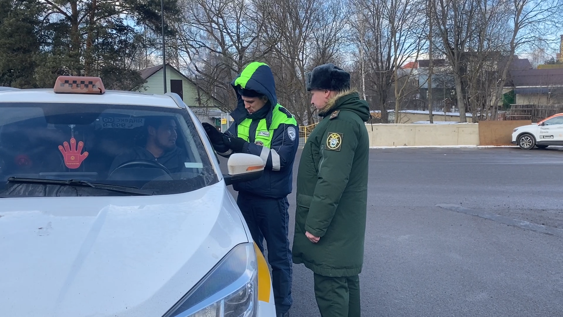 следственный комитет РВСН, рейд по мигрантам, рейд такси, проверка мигрантов, Власиха СК по РВСН,