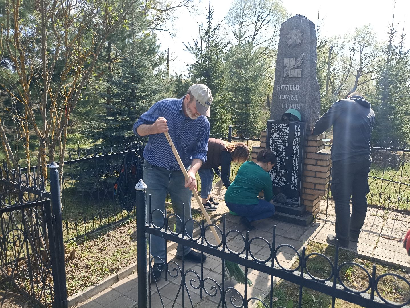 Серпухов, Подмосковье, субботник, благоустройство, журналисты