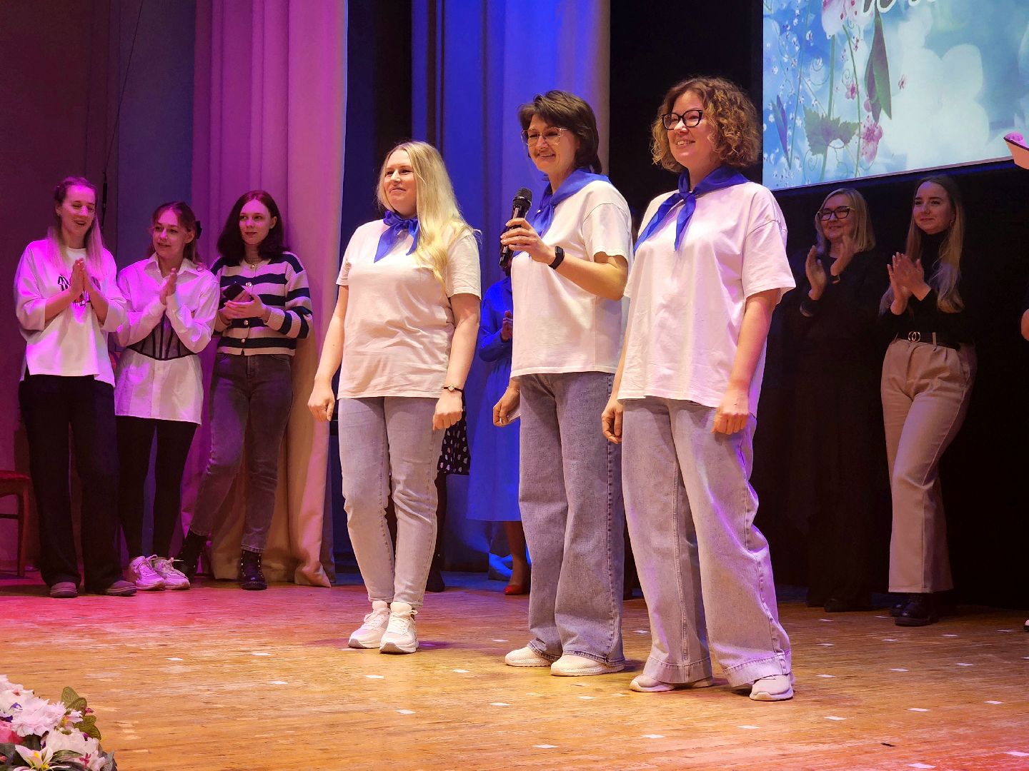 пущино, серпухов, женский день, 8 марта,