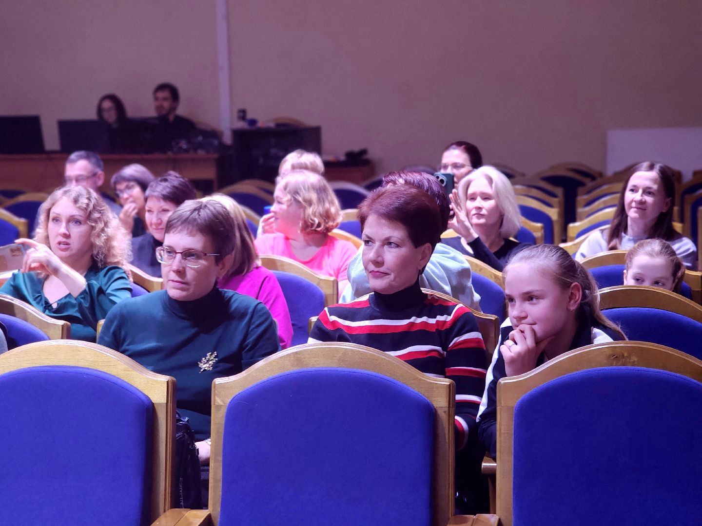 пущино, серпухов, женский день, 8 марта,