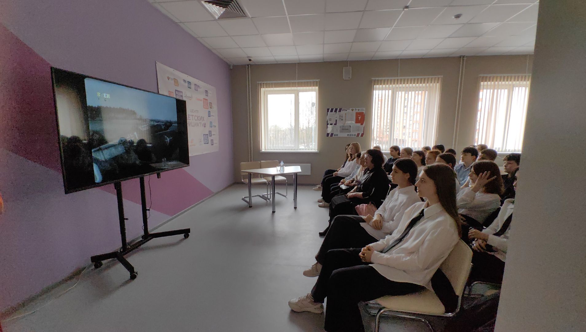 кинолекторий, лицей, год защитника отечества, ветеран,